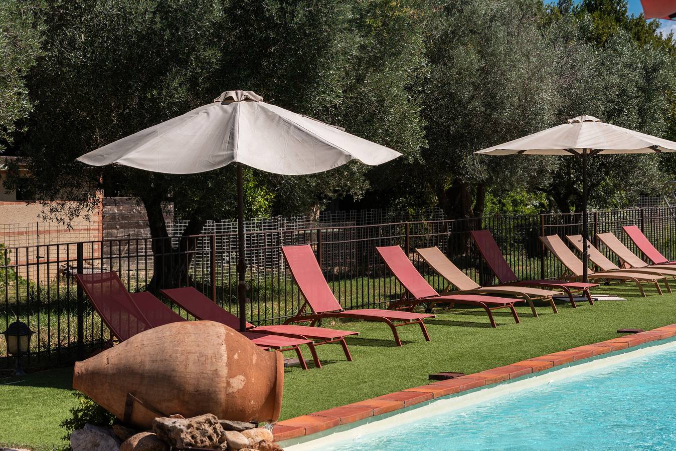 Casa de vacaciones 'Sardane' con vistas a las montañas, piscina compartida y terraza compartida in Le Soler, Region de Perpignan