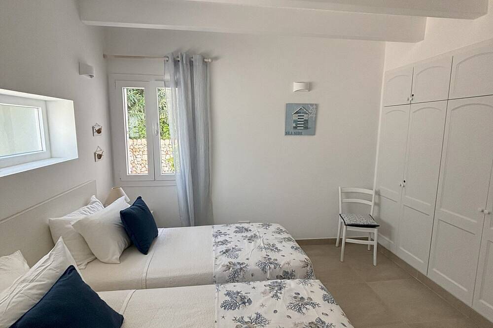 B5 Villa Sueños - Private pool, sea views, and only a short walk to the beach! in Santo Tomas, Es Migjorn Gran