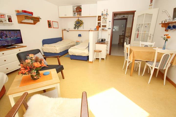 Ferienwohnung für 2 Personen, mit Balkon in Travemünder Woche - 2