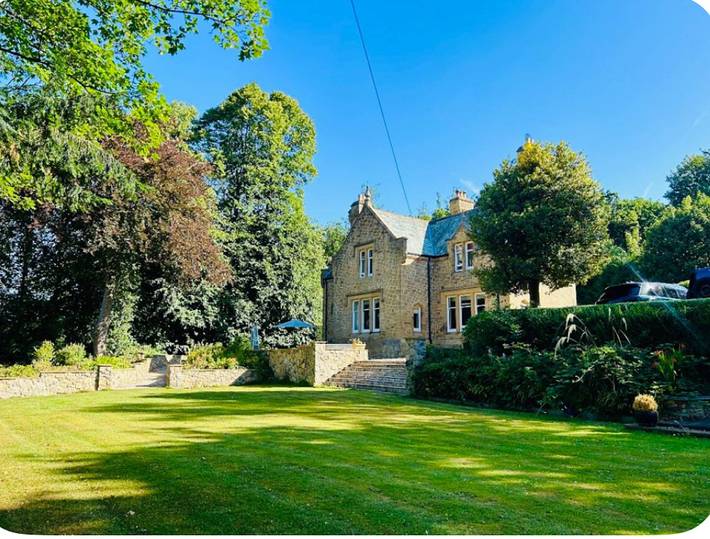 Holiday home for 18 people, with garden and hot tub as well as terrace, child-friendly - 1