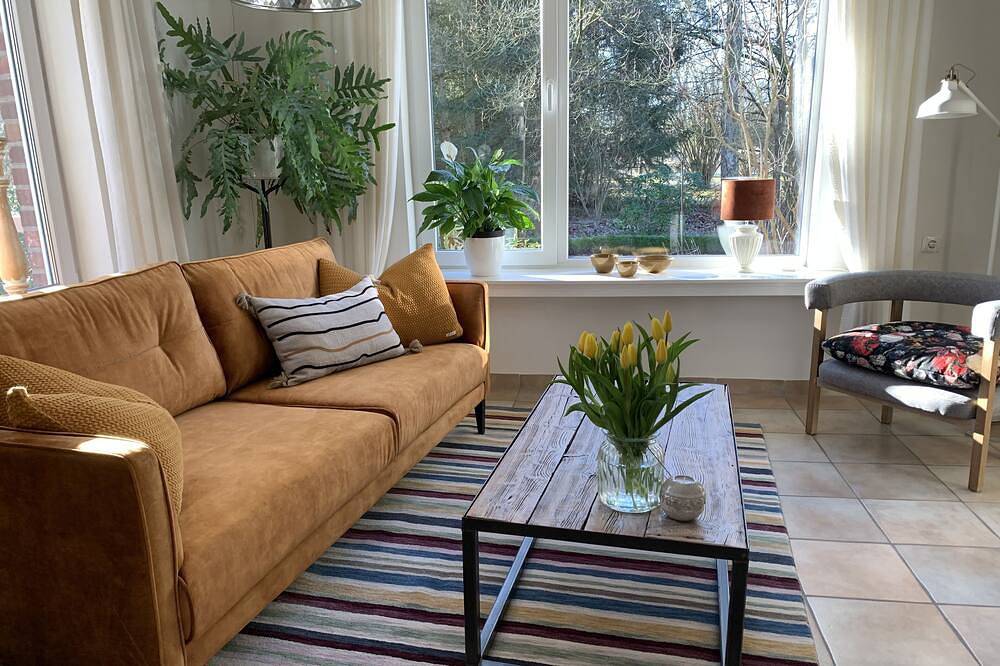 Ganze Wohnung, \"Die Schöne vom Lande\" Ferienwohnung mit großer überdachter Terrasse in Müden (Örtze), Faßberg
