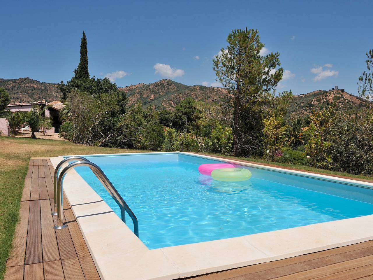 Finca Fiori 2 – Ruhiges Landhaus mit privatem Pool auf Sardinien in Is Molas, Pula und Umgebung