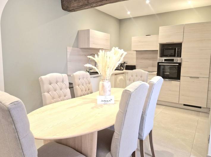 Gîte pour 6 personnes, avec jardin et terrasse ainsi que piscine et sauna à Pézenas - 2