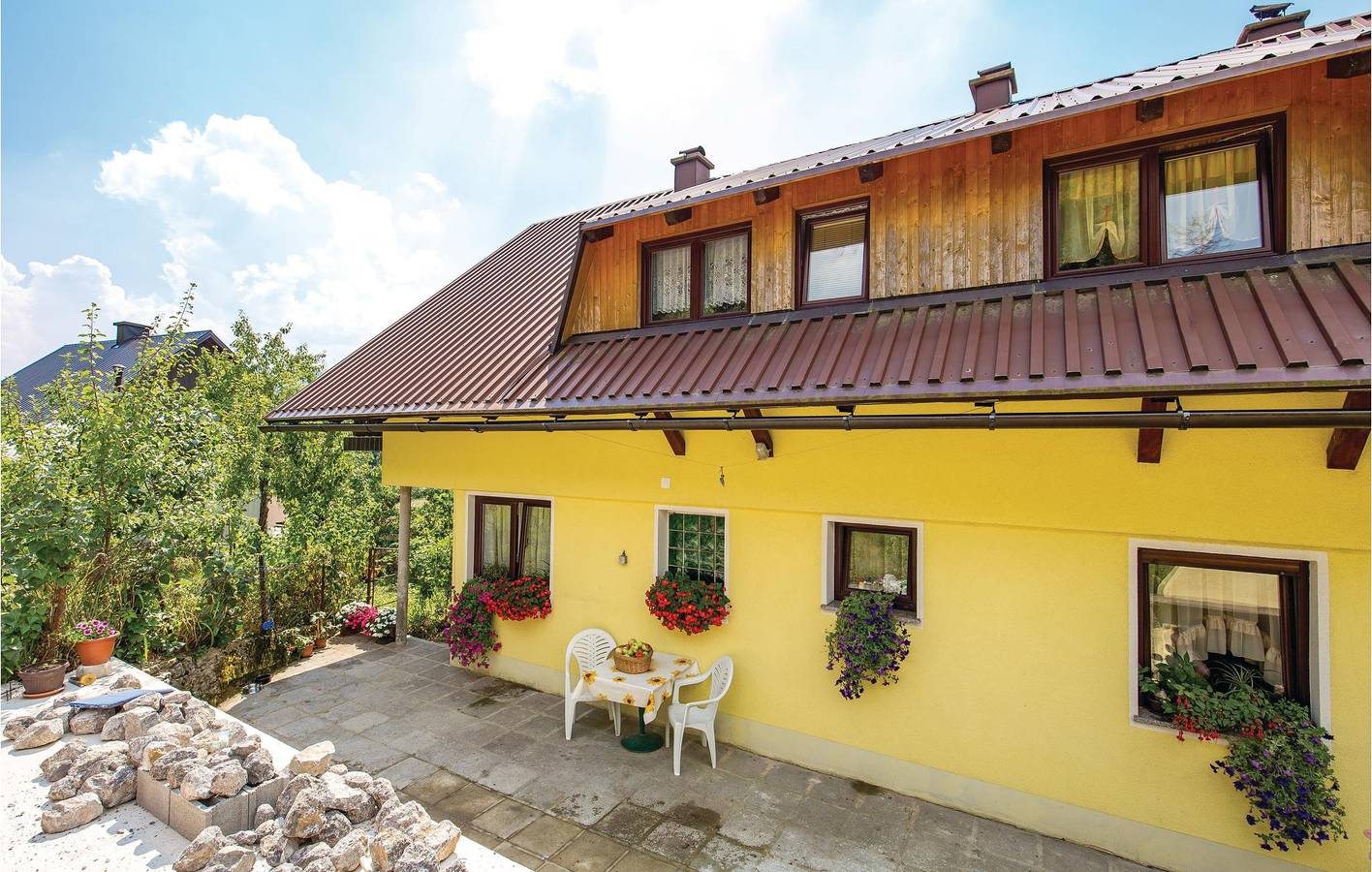 Apartamento vacacional entero, Apartamento de vacaciones para 5 personas con terraza in Condado de Primorje-Gorski Kotar