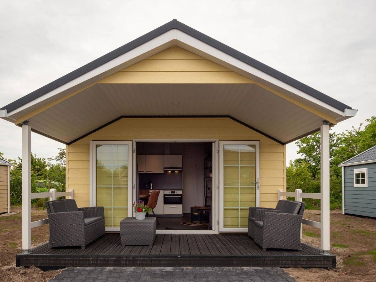Luxe Lodge Zeehoeve in Harlingen, Nederlandse Noordzeekust