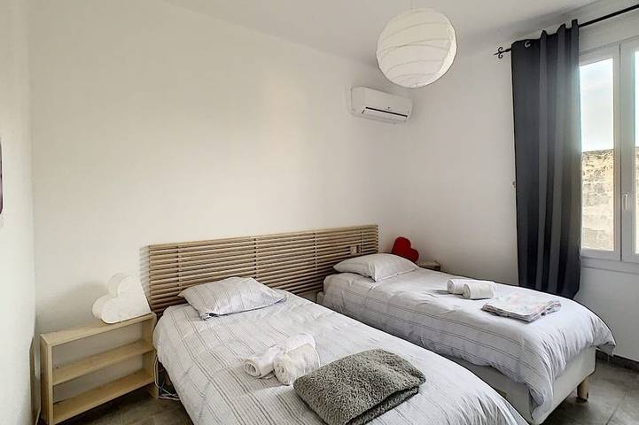Ganze Wohnung, Luxuriöse 100m2 Wohnung in der Provence mit Terrasse in Sénas, Arles und Umgebung