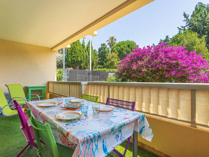 Gîte pour 4 personnes, avec Terrasse et Jardin dans Port de Bormes les Mimosas