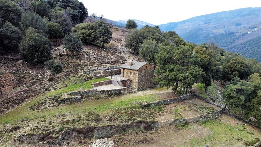 La Vigne in Saint-Martin-de-Lansuscle, Parc national des Cévennes