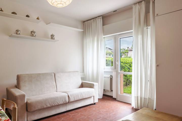 Gîte pour 2 personnes, avec jardin à Gargnano - 2