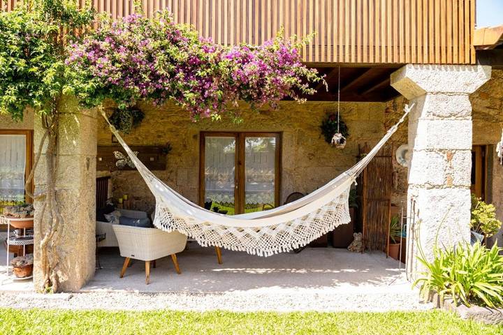Casa rural para 2 personas, con jardín además de vistas y piscina, Familias con niños en Amares - 4