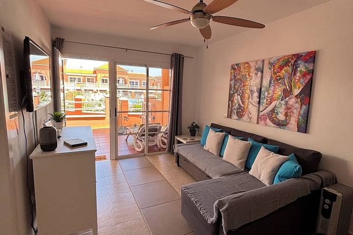 Ferienwohnung für 4 Personen, mit Terrasse und Pool - 1