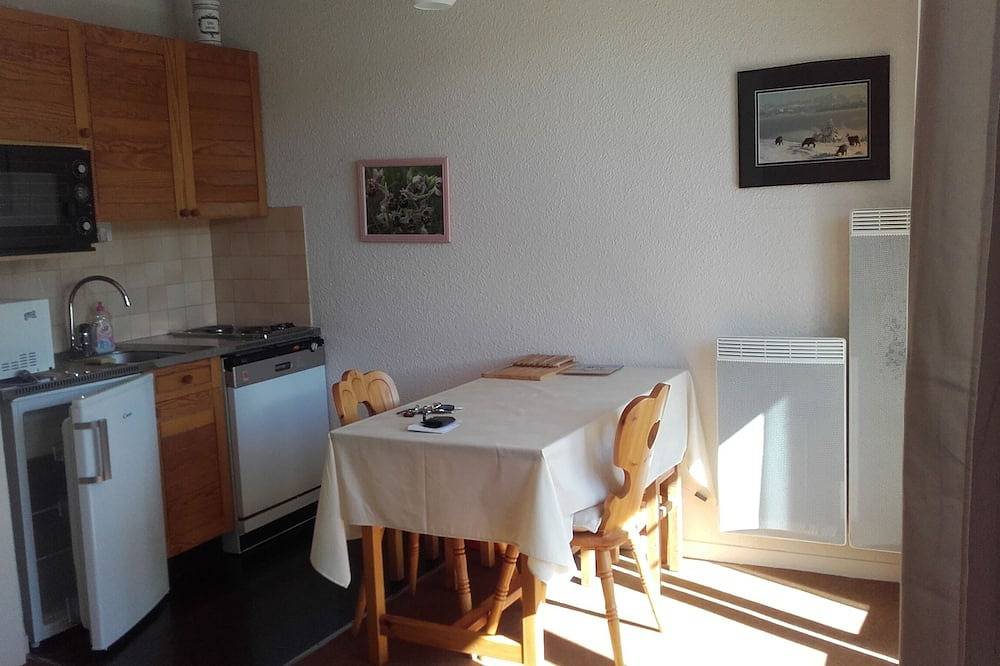 Apartamento entero, Lelex Monts-Jura en alquiler estudio orientado al sur in Lélex, Gex
