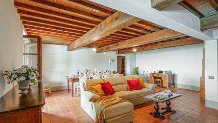 Villa per 8 Persone in Massarosa, Versilia, Foto 3