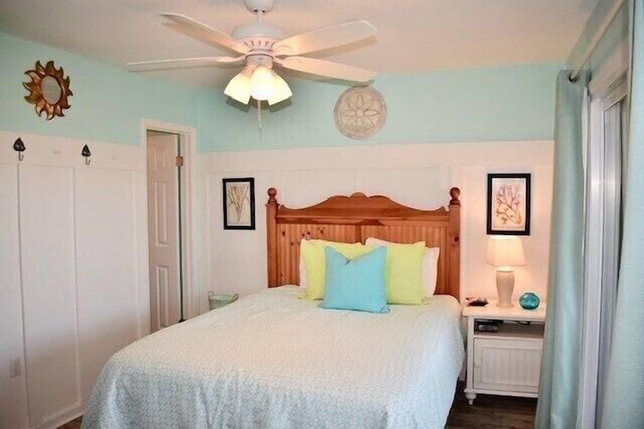 Vacation apartment for 6 people, with balcony and pool - 1