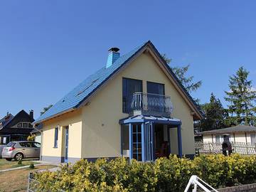 Ferienhaus für 6 Personen, mit Garten und Terrasse sowie Seeblick, kinderfreundlich in Göhren-Lebbin