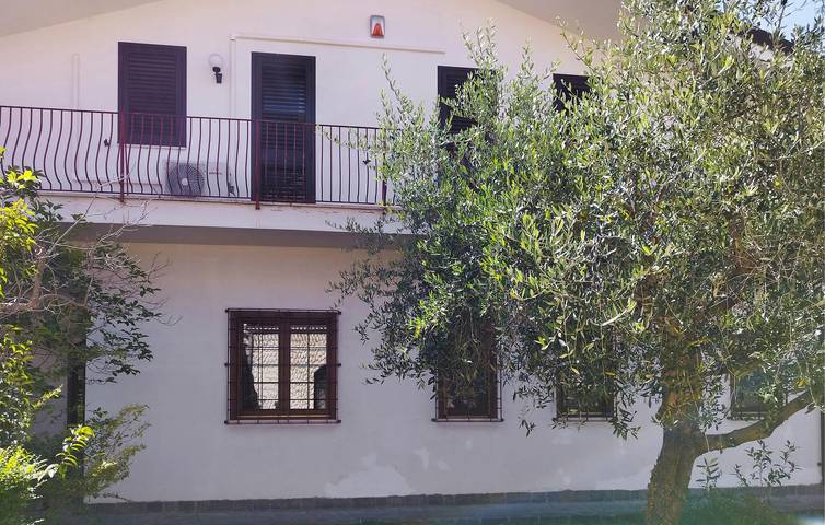 Location de vacances pour 10 personnes, avec terrasse et jardin à Pescara - 2