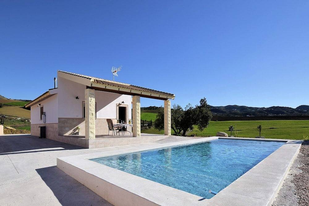 Casa en Villanueva con Piscina in Almogía, Provincia de Málaga