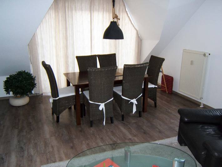 Ganze Ferienwohnung, Vermietungsservice Kaufmann - Ferienwohnungen - Fw Pommernweg 15 in Horumersiel, Wangerland