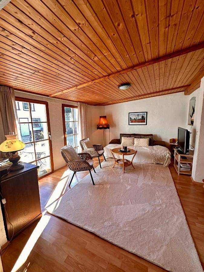 Ferienwohnung für 5 Personen, mit Garten und Ausblick in Kobern-Gondorf