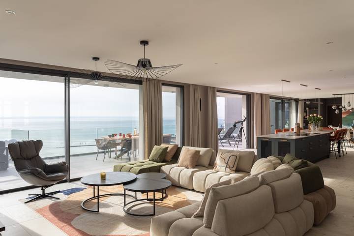 Location de vacances pour 8 personnes, avec jacuzzi et terrasse à Pléneuf-Val-André