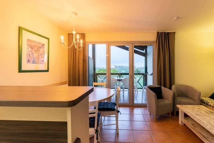 Gîte pour 6 personnes, avec piscine et balcon dans Golf d'Arcangues - 4