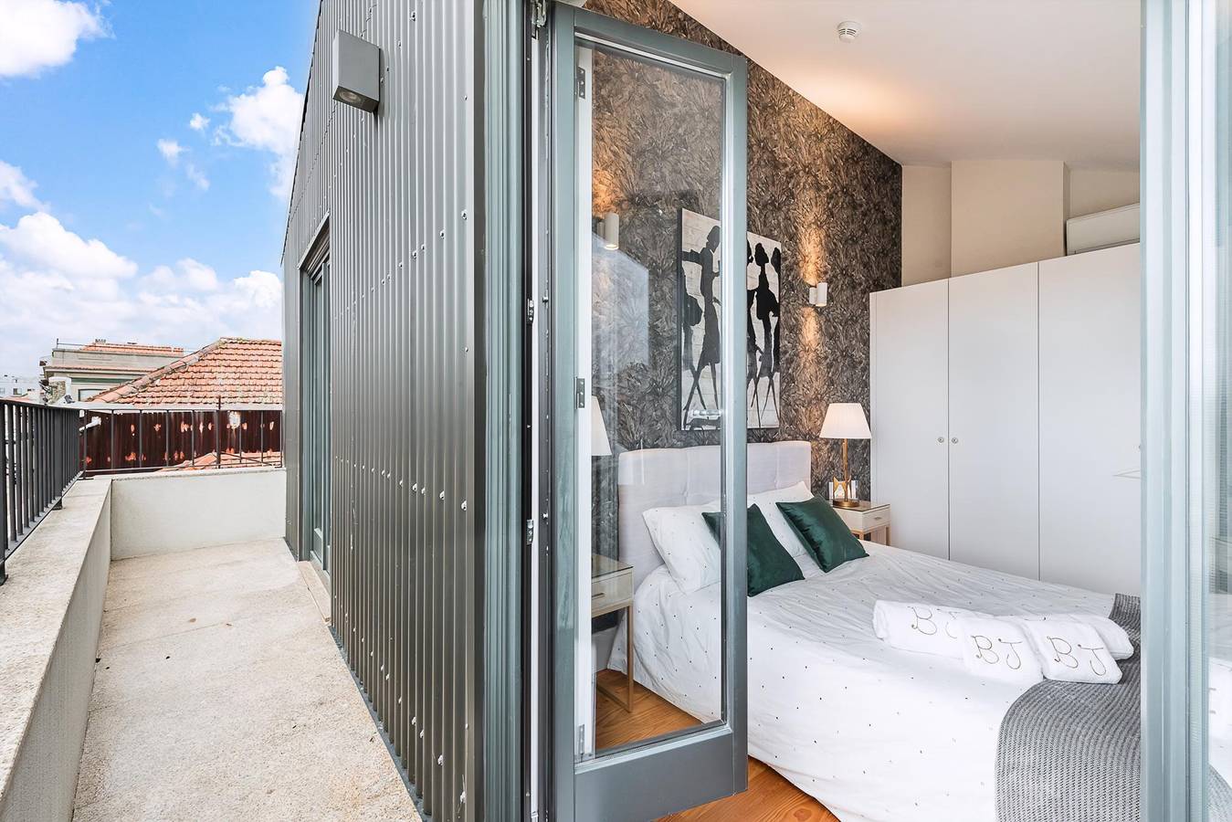 Geheel appartement, Vakantieappartement voor 6 personen in Santo Ildefonso, Porto