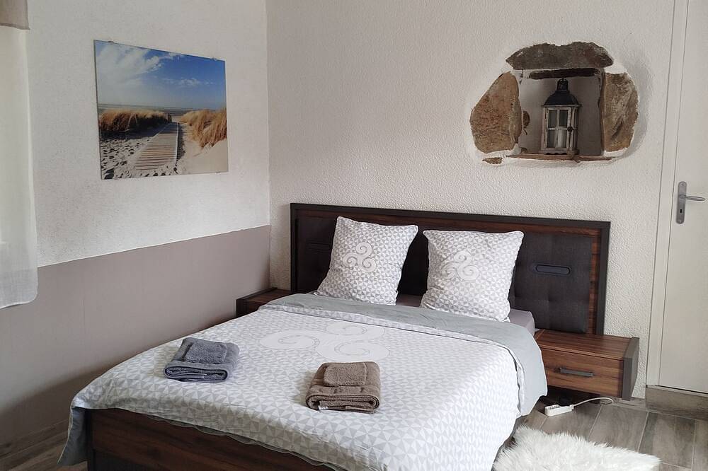 Country property (longère) in Lannion, Pink Granite Coast