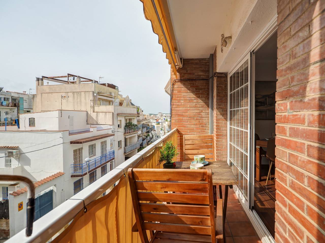 Geheel appartement, Vakantieappartement voor 2 personen met balkon in Platja Fonda (Sitges), Sitges