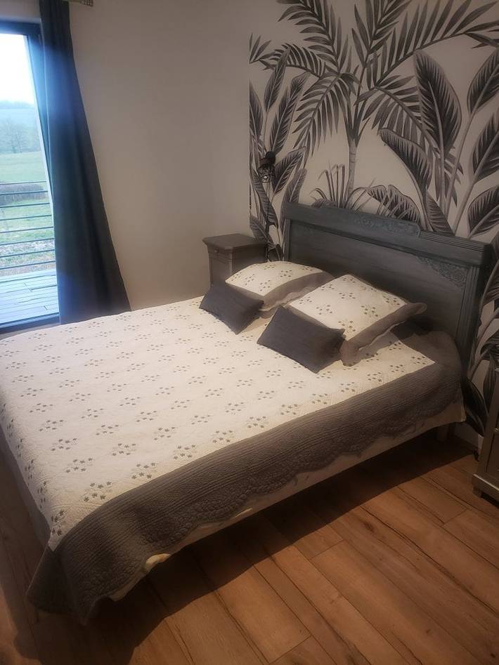 Chambre d’hôte pour 2 personnes, avec piscine et jardin dans la Loire - 3