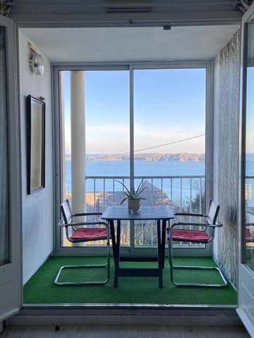Gîte pour 4 personnes, avec balcon et vue dans Plage Trestignel
