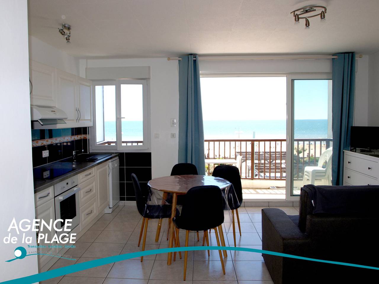 Studio entier, Studio bien aménagé à Saint Jean de Monts avec vue sur mer in Saint-Jean-de-Monts, Vendée