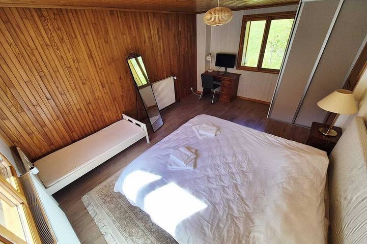 Gîte pour 10 personnes, avec Balcon et Jardin dans Glières-Val-de-Borne - 4