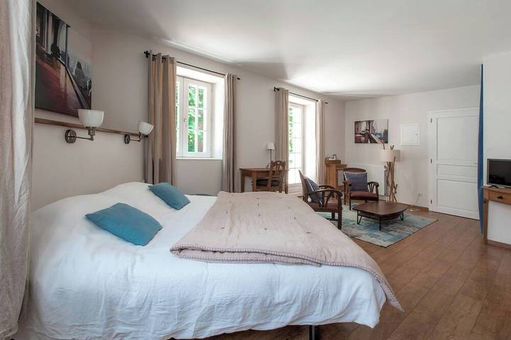 Location de vacances pour 14 personnes, avec jardin et piscine à Meursanges - 3