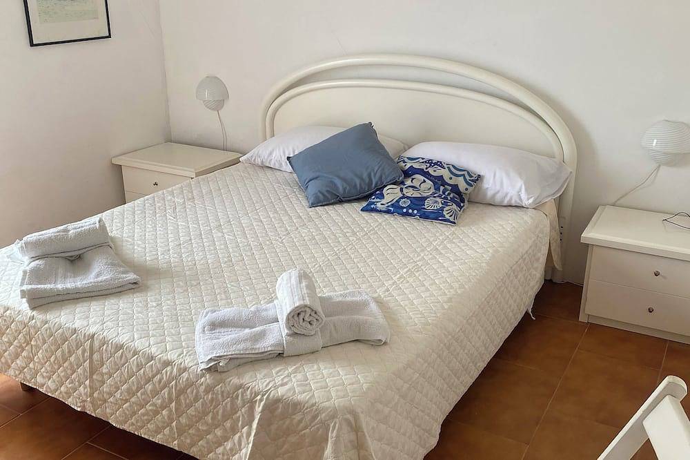 Chalet in Cala Mazzo in Sciacca, Zingaro reserve and village of Scopello. in Scopello, Castellammare del Golfo