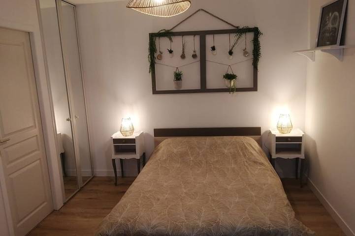 Location de vacances pour 6 personnes, avec jardin et terrasse à Salles - 3