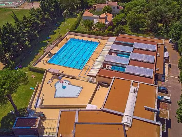 Camping pour 4 personnes, avec Terrasse
