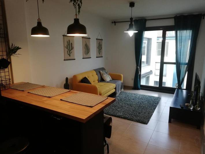 Gîte pour 4 personnes, avec jardin à Ares - 2