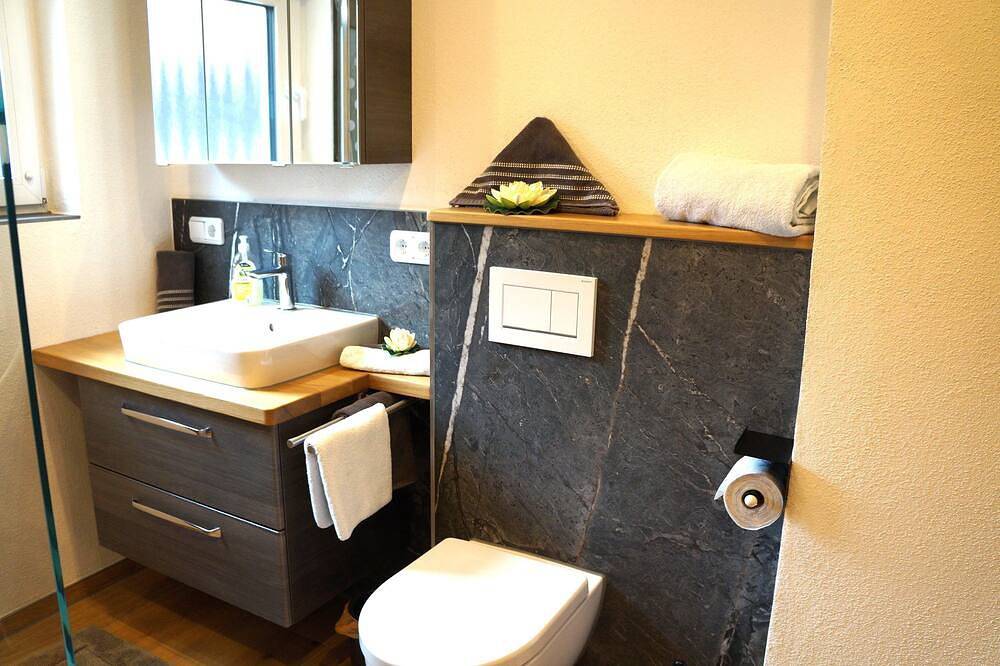 Ganze Wohnung, Ferienwohnung Lang am Radweg in Heiligenstadt, Fränkische Schweiz