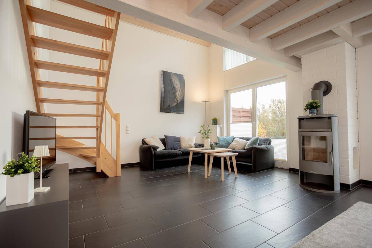 Dock 61 - tolles Ferienhaus für bis zu 4 Personen mit Kaminofen und Sauna - Haustiere herzlich willkommen, direkt am Wasser gelegen in Nordhorn, Landkreis Grafschaft Bentheim