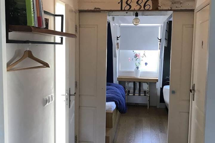 Ganze Wohnung, Renovierte Luxuswohnung in Amsterdam Oost, Holländische Küste