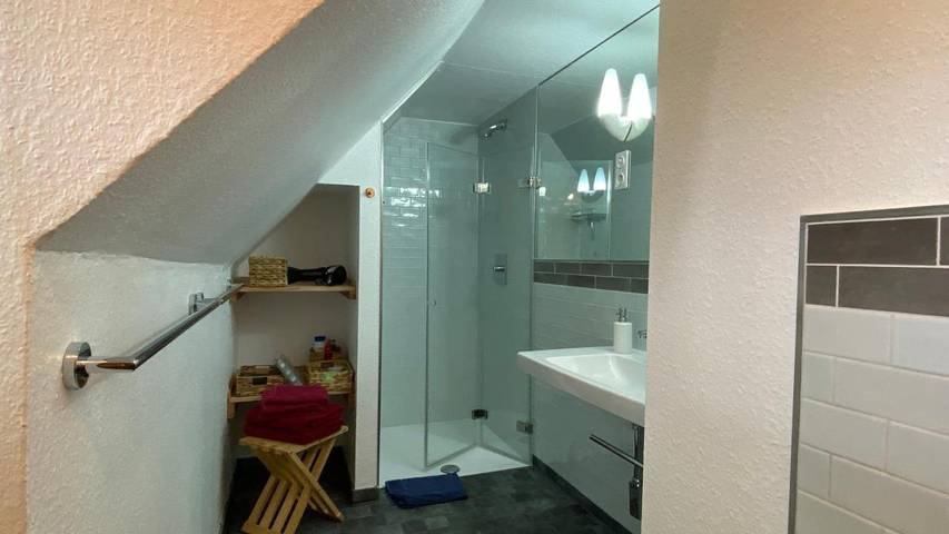 Ferienwohnung für 2 Personen, mit Balkon und Terrasse sowie Garten und Ausblick in Naturpark Aukrug - 3