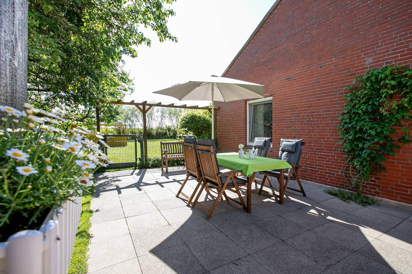 Ganze Wohnung, Vacation apartment "Amy" for up to 2 people with terrace near the dyke in Simonsberg, Nordseeküste
