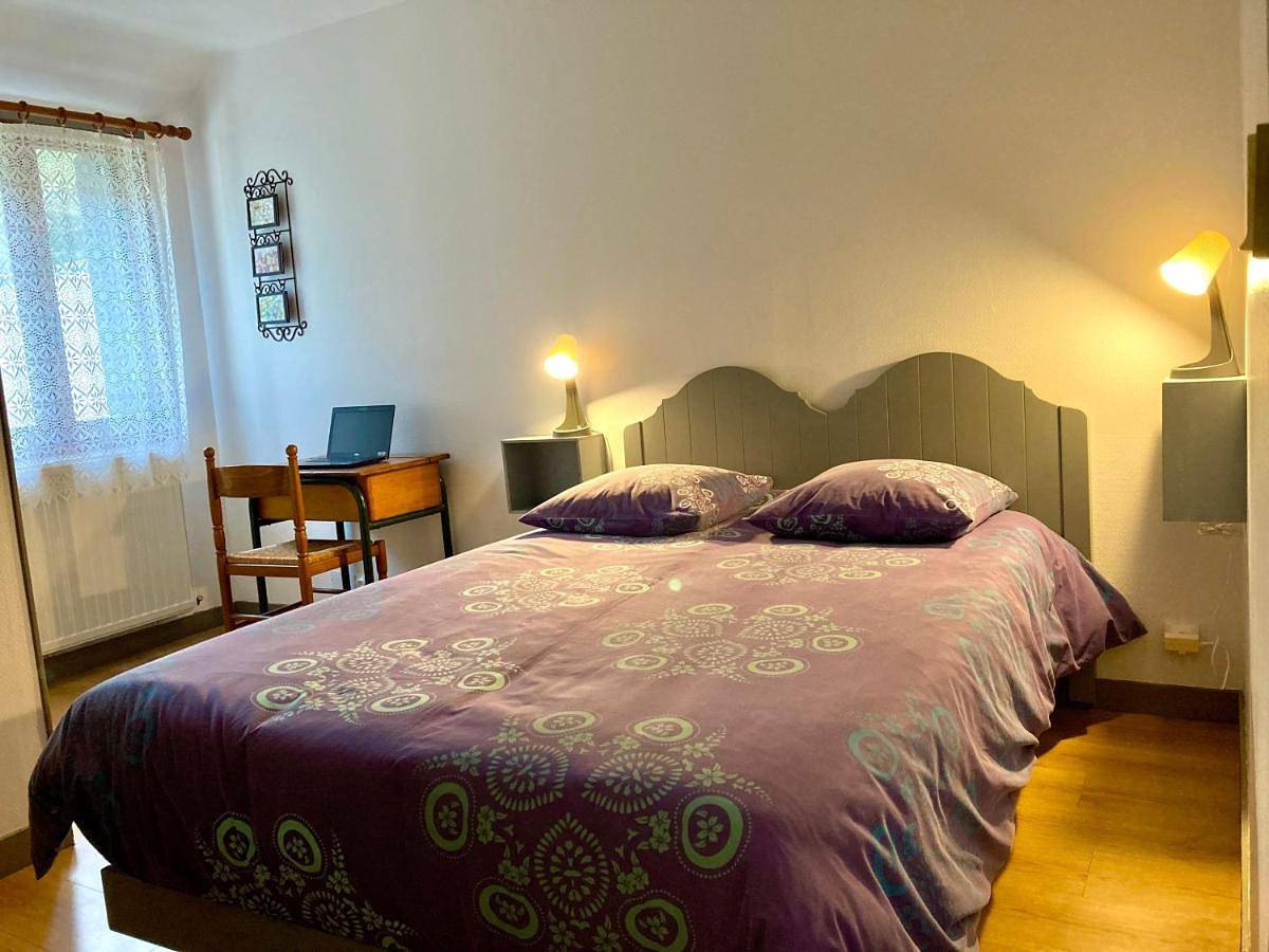 Double Room with Private Bathroom in Villiers-sous-Grez, Parc naturel régional du Gâtinais français