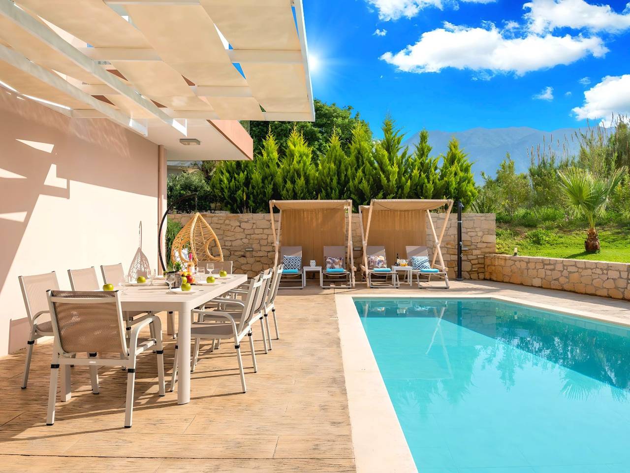 Ferienvilla "Allas" mit beheiztem Pool in Chania region