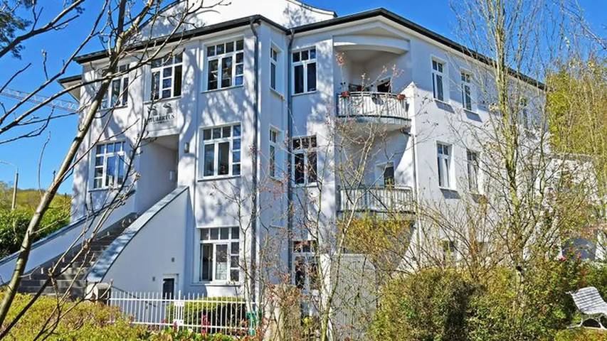 Ferienwohnung für 8 Personen, mit Balkon in Mönchgut-Granitz