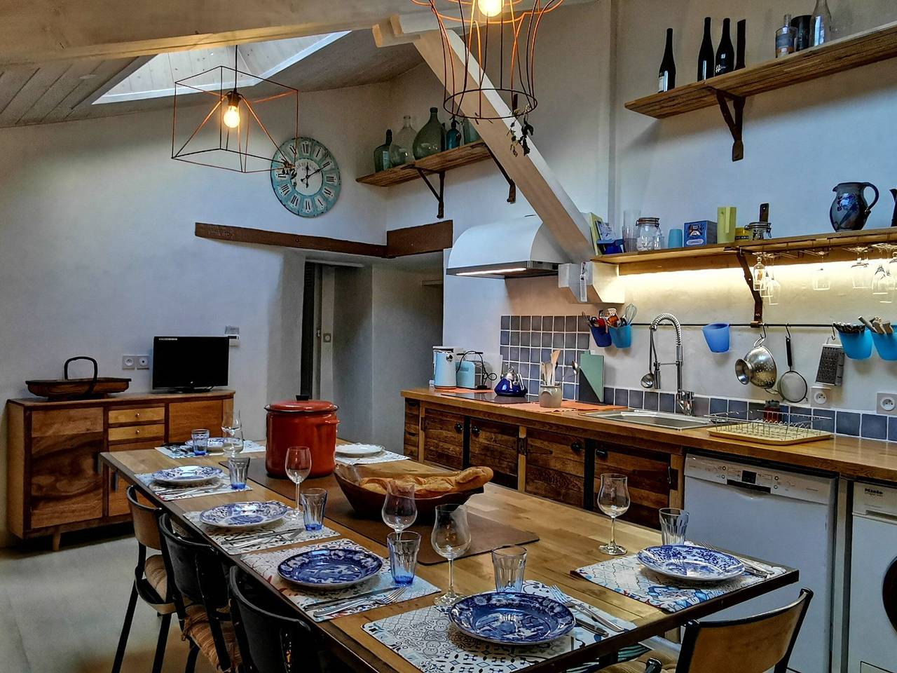 Maison cosy avec cour privative au cœur de l'Auvergne in Lempdes-sur-Allagnon, Haute-Loire
