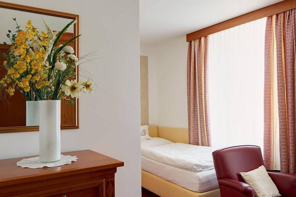 Single room, shower, Wc, 1 bedroom - Hametner with Innviertlerhaus with in Bad Hall, Hausruckviertel