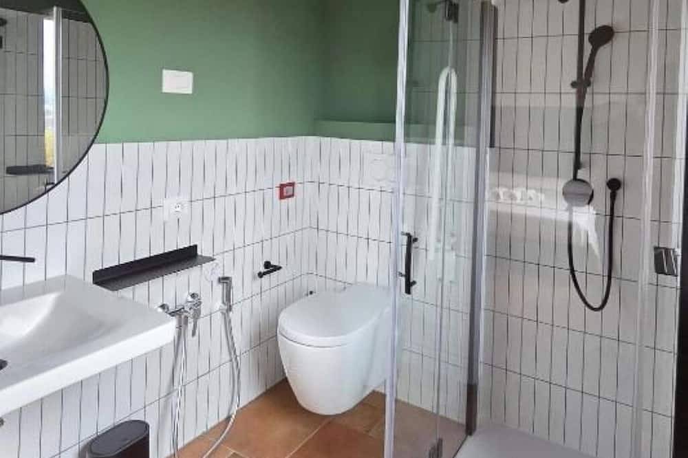 Igino Farmhouse: Double Room with Disabled Access in Negrar, Provincia de Verona