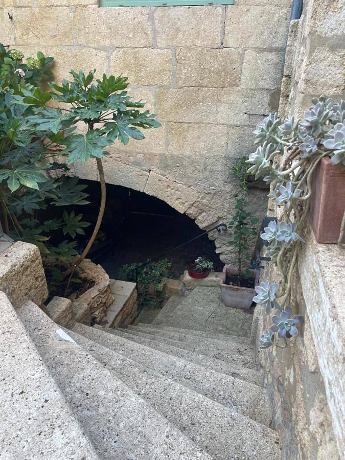 Double Room with Private Bathroom in Castillon-du-Gard, Région de Nîmes