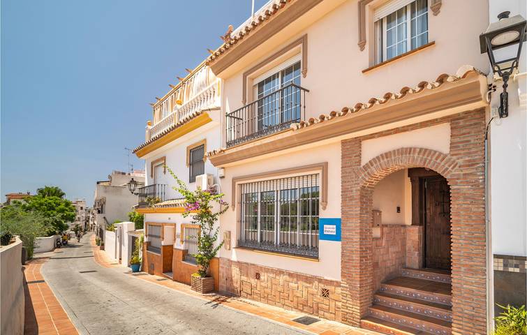 Holiday home for 6 people, with terrace in Marbella Centre